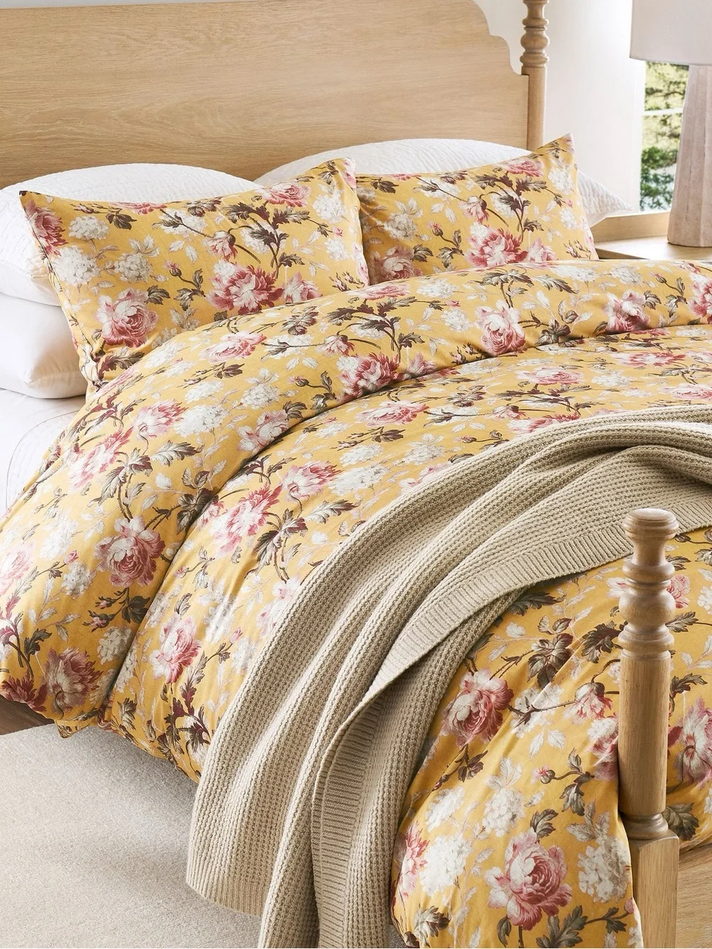 Pottery Barn Ansley Yellow Floral Duvet Cover Queen cozy cottage